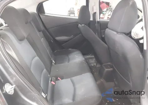 2016 Scion Ia z USA, uszkodzony, nr VIN 3MYDLBZV2GY120015